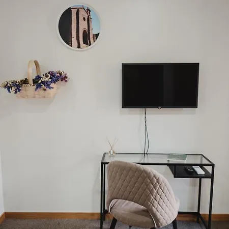 88 Guest house 3*